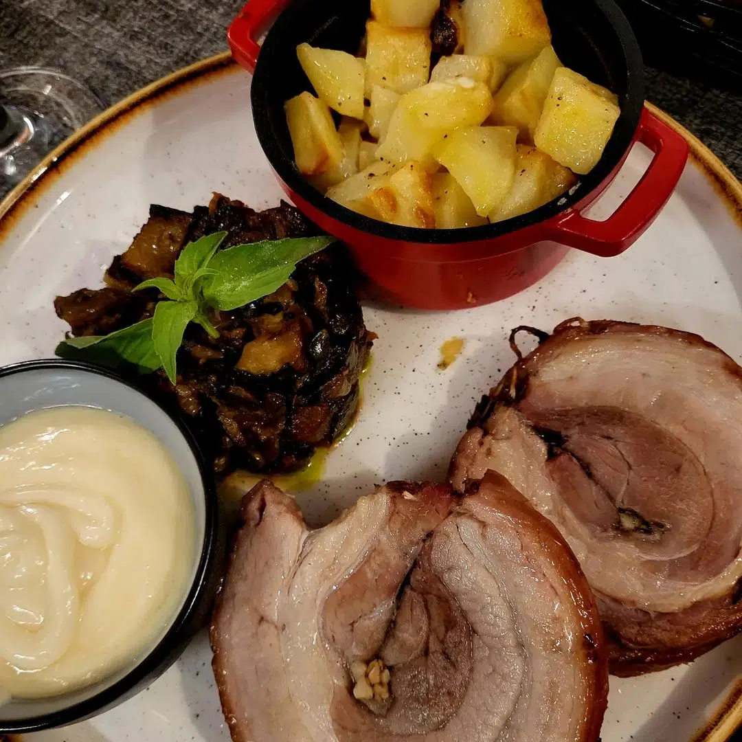 311524258 164763199518394 7416260154765729180 n - Porchetta... - Quimper Brest